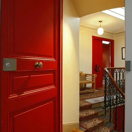 Cote Montmartre 4*